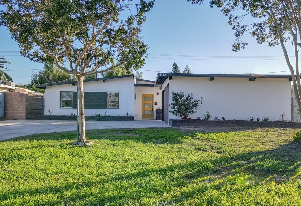 16124 E Edna Pl, Covina, CA 91722