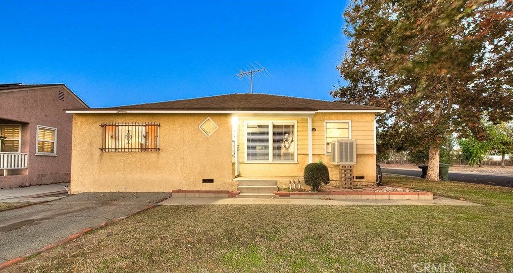 1629 Robindale St, West Covina, CA 91790-2622