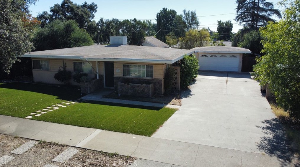 358 Cucamonga Ave, Claremont, CA 91711-5017