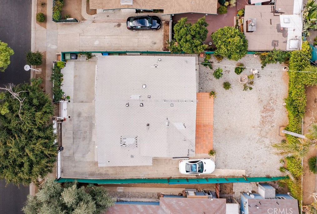 6077 Selma Ave, Los Angeles CA  90028-6414 exterior