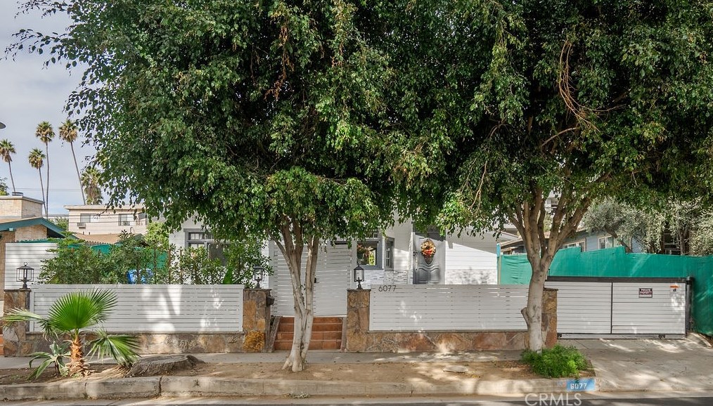 6077 Selma Ave, Los Angeles CA  90028-6414 exterior