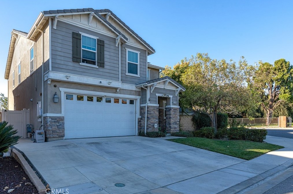 1901 Harwood Dr, Pomona, CA 91766