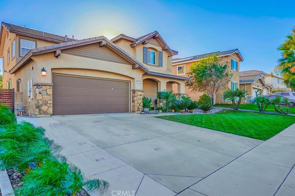 3739 American Elm Rd, San Bernardino, CA 92407
