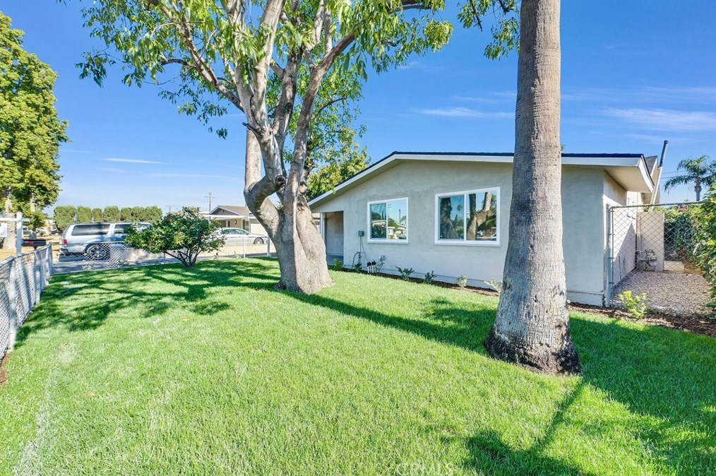 10261 Tudor Ave, Montclair, CA 91763