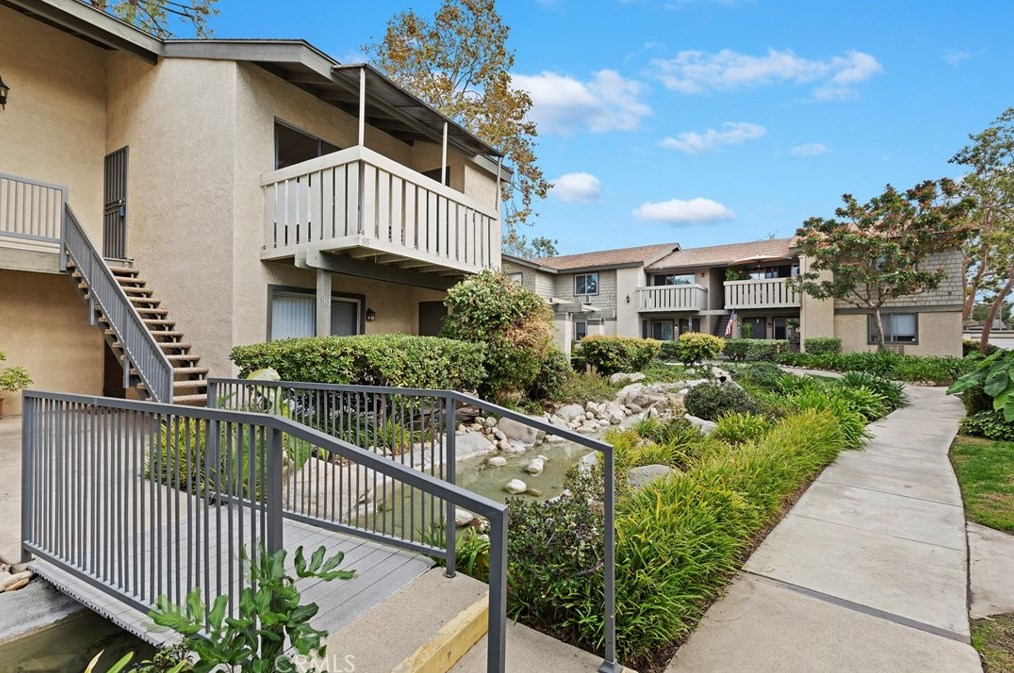 960 E Bonita Ave #88, Pomona, CA 91767