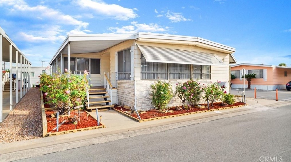 416 Jeffries Ave, Monrovia, CA 91016-4900