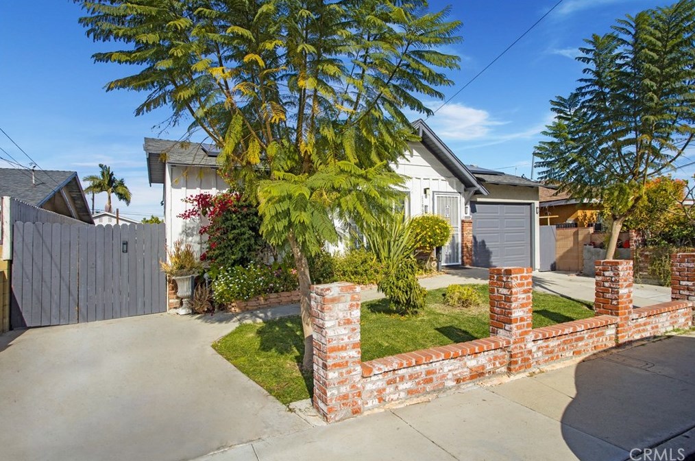 11869 161st St, Norwalk, CA 90650-7158