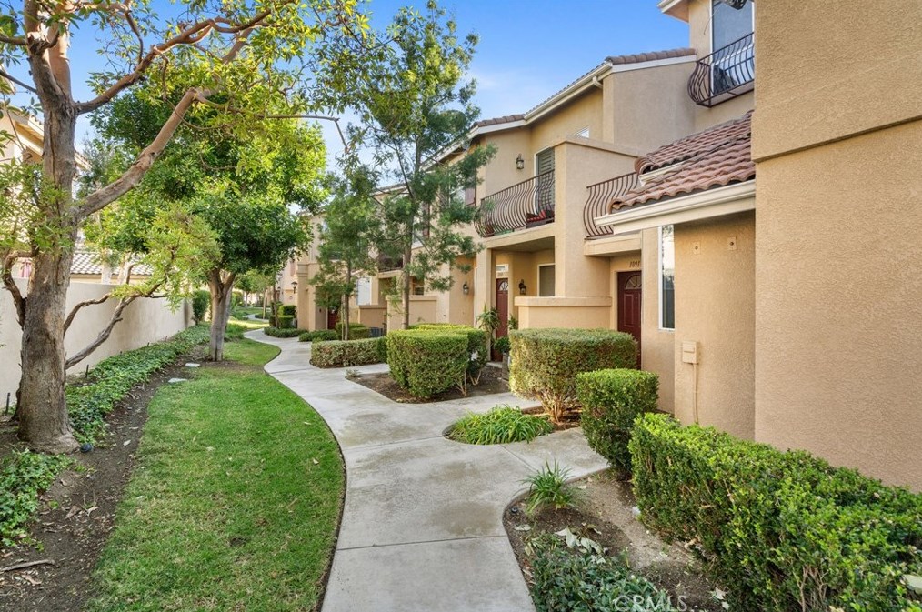 1091 S Positano Ave, Anaheim, CA 92808