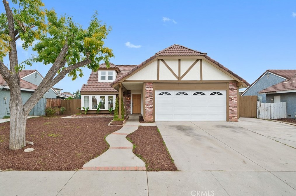 25595 San Lupe Ave, Moreno Valley, CA 92551-7040