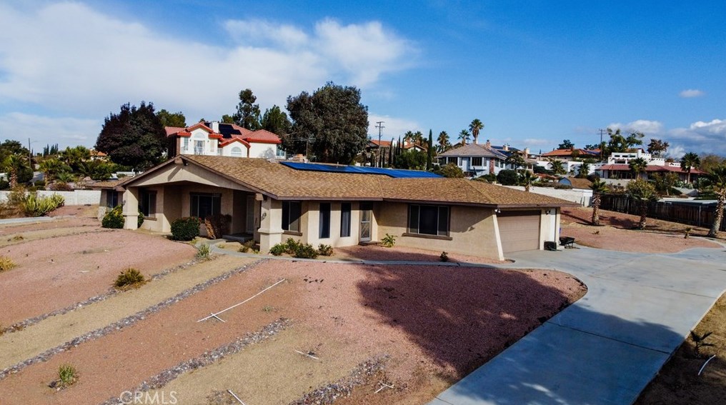 13145 Waco Rd, Apple Valley, CA 92308