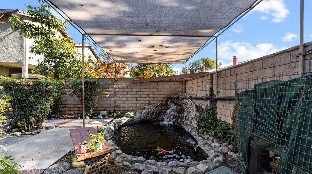 744 Davenport Cir, Claremont CA  91711-2937 exterior