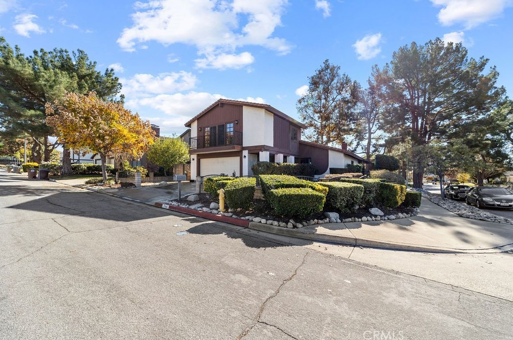 744 Davenport Cir, Claremont, CA 91711