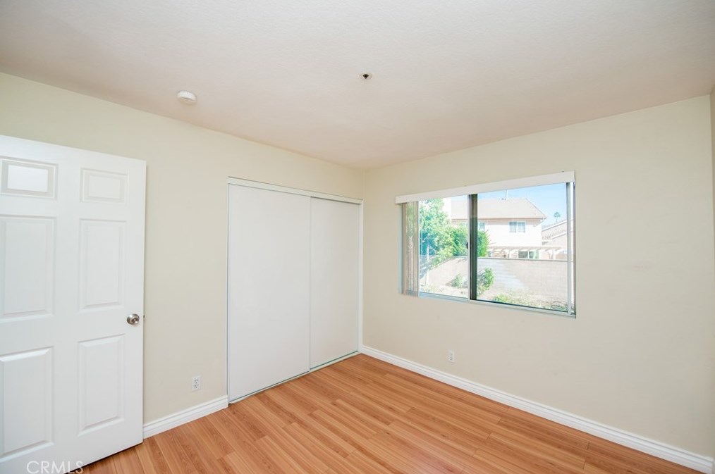 7927 Tapia St, Fontana CA  92336-3816 exterior