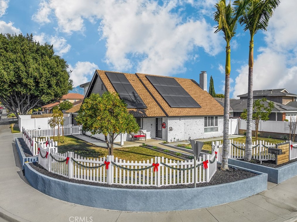 4830 Constitution St, Chino, CA 91710