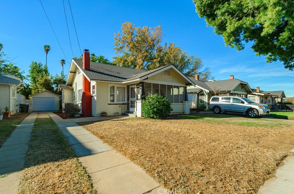 4226 Alta Vista Dr, Riverside, CA 92506