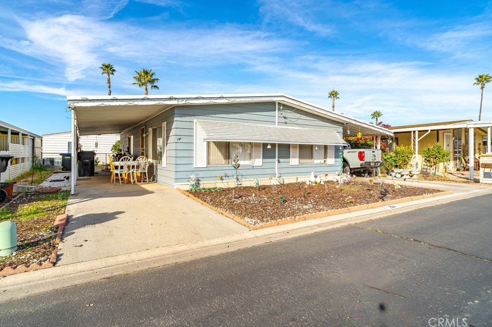 601 N Kirby St #154, Hemet, CA 92545