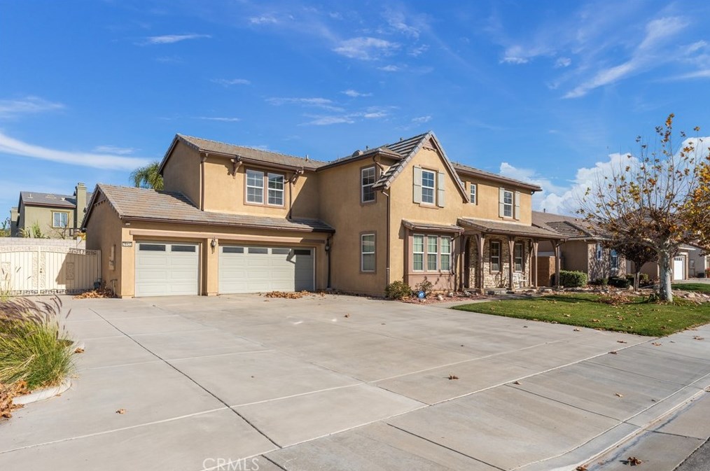 28422 Crispin Dr, Moreno Valley, CA 92555-6032