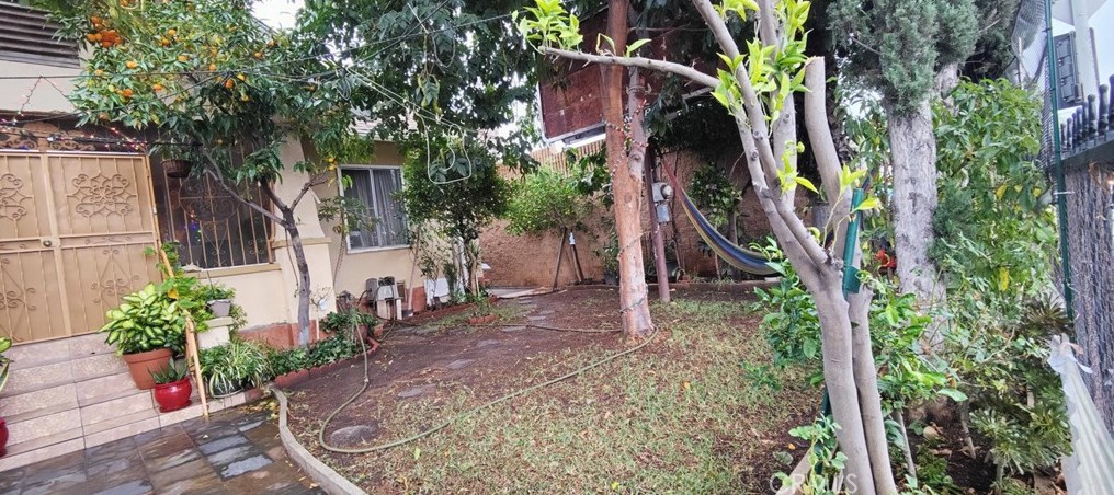 548 Lorena St, Los Angeles CA  90063-2870 exterior