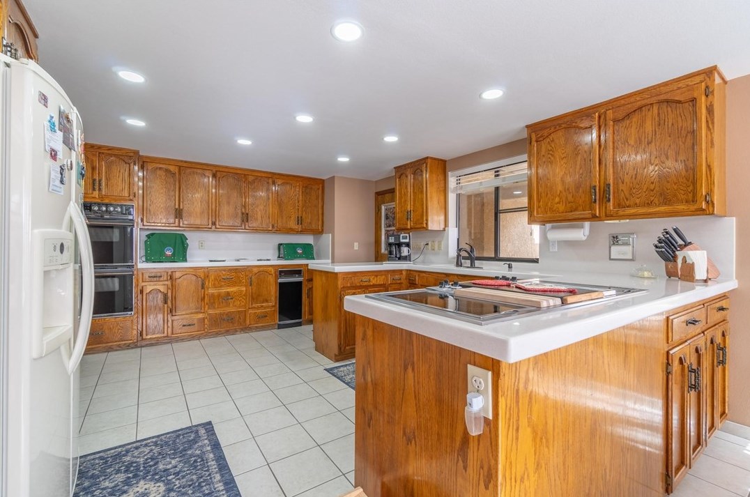 18672 Pacific St, Hesperia CA  92345-5531 exterior