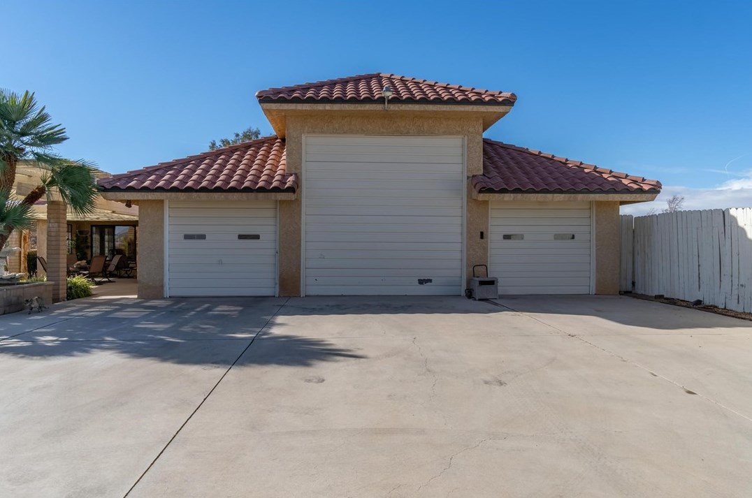 18672 Pacific St, Hesperia CA  92345-5531 exterior