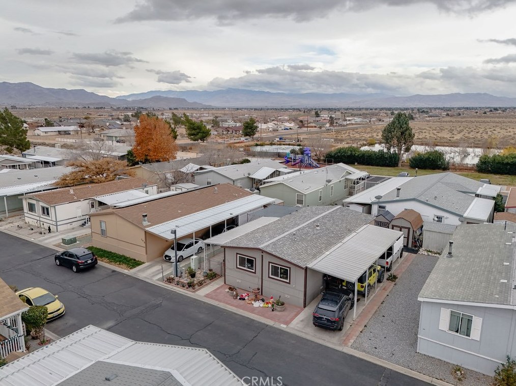 20843 Waalew Rd, Apple Valley CA  92307-1033 exterior