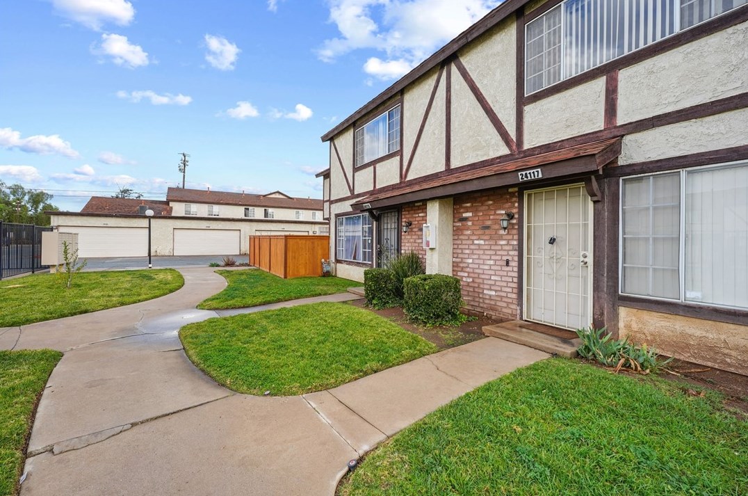 24117 Fir Ave, Moreno Valley, CA 92553-2837