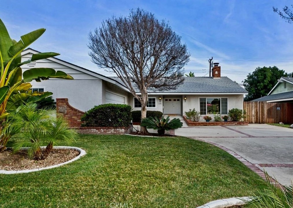 3194 Falcon St, Pomona CA  91767-1006 exterior