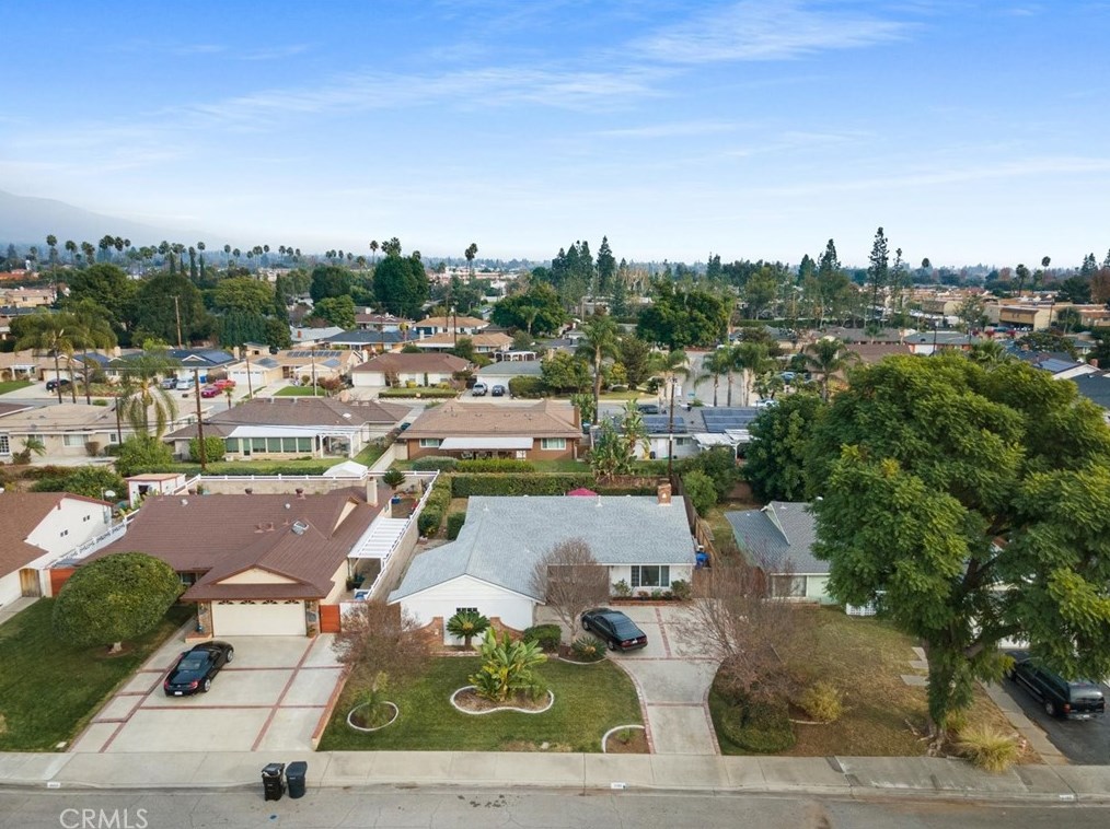 3194 Falcon St, Pomona CA  91767-1006 exterior