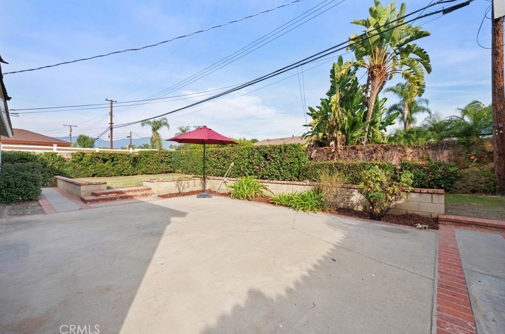 3194 Falcon St, Pomona CA  91767-1006 exterior