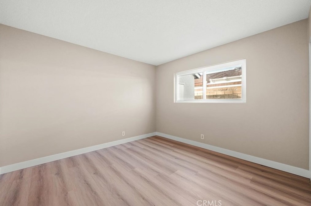 3194 Falcon St, Pomona CA  91767-1006 exterior