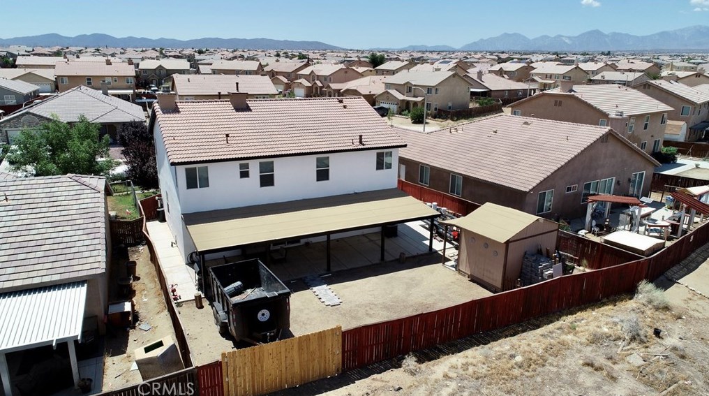 13216 Long Meadow St, Hesperia CA  92344-9266 exterior