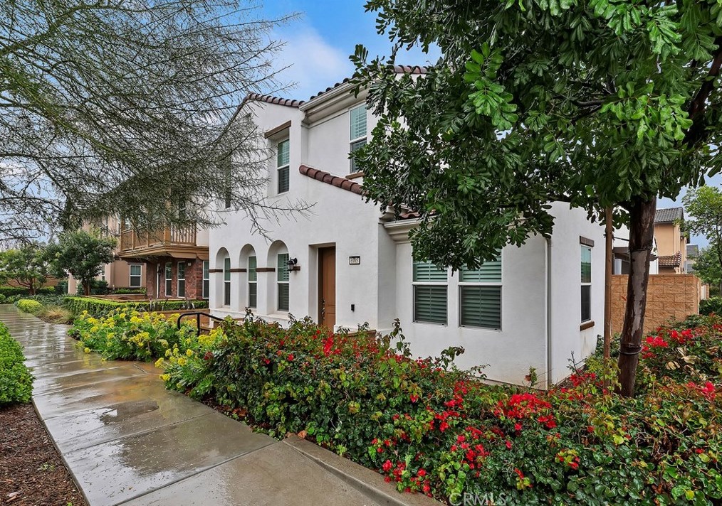 6985 Riverside Dr, Chino, CA 91710