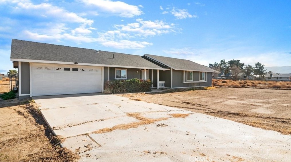 41002 158th St, Lancaster, CA 93535