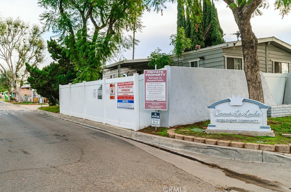 777 S Temescal St #126, Corona, CA 92879