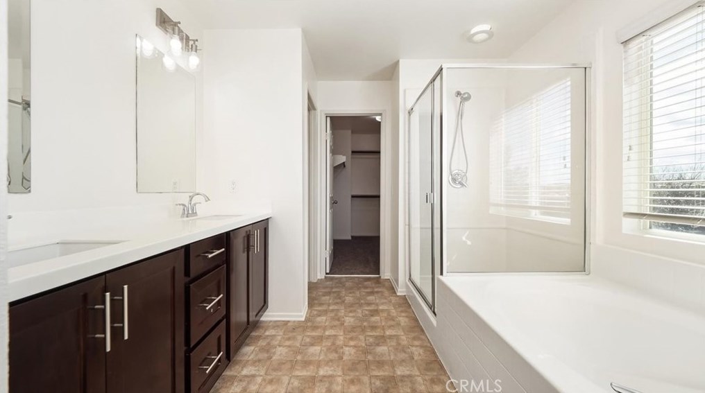 36033 Stableford Ct, Beaumont CA  92223-8135 exterior