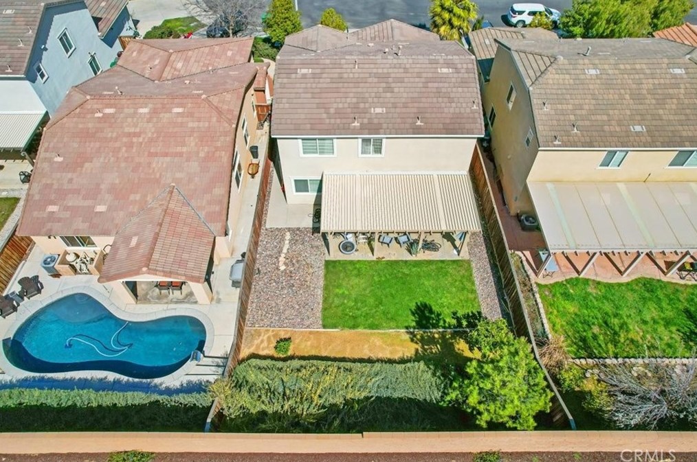 36033 Stableford Ct, Beaumont CA  92223-8135 exterior