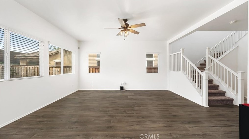 36033 Stableford Ct, Beaumont CA  92223-8135 exterior