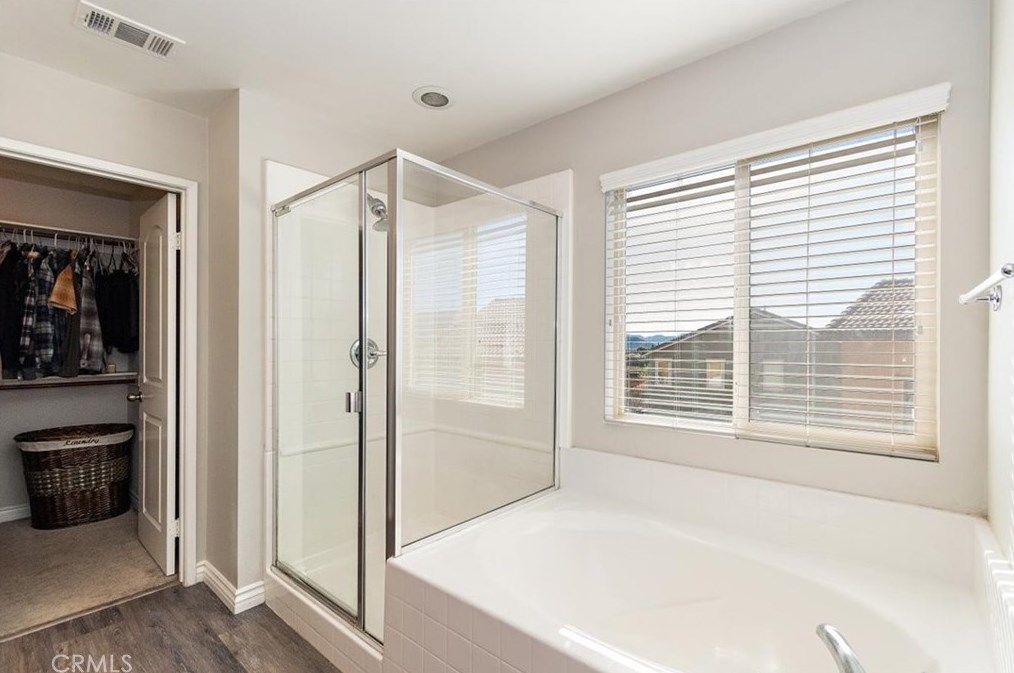 1441 Silverberry Ln, Beaumont CA  92223-1437 exterior