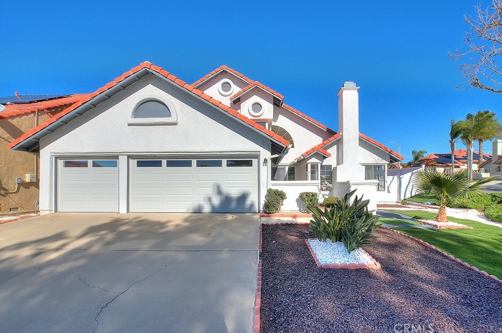 12163 Wind River Cir, Moreno Valley, CA 92557-7528