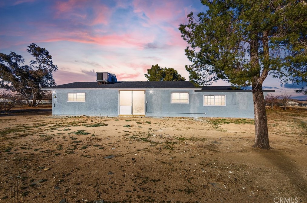 17625 Linden St, Hesperia, CA 92345