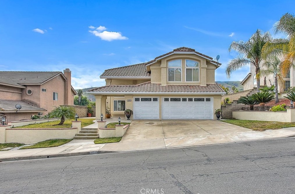 2005 Rancho Hills Dr, Chino Hills, CA 91709