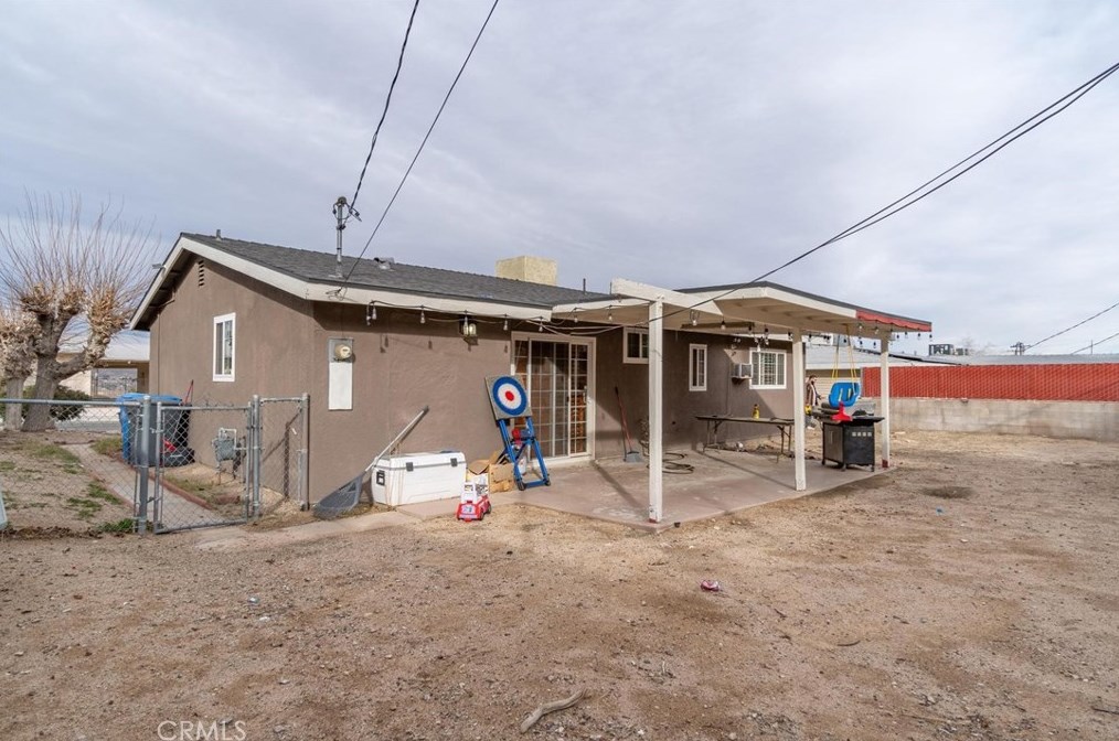 600 Mountain View St, Barstow CA  92311-2923 exterior