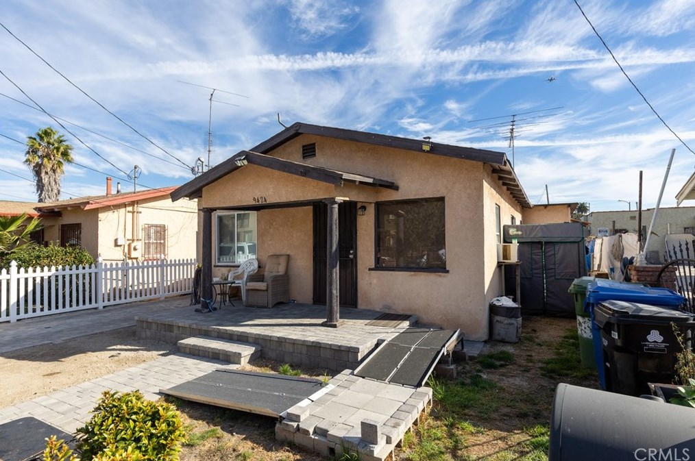 9424 Spring St, Los Angeles, CA 90003-4017