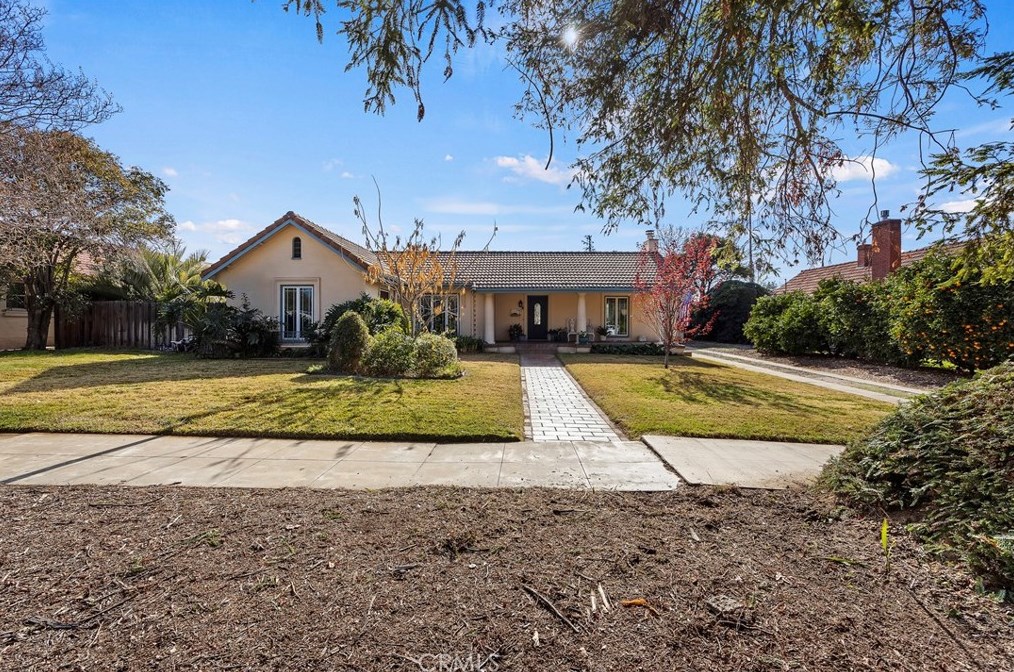 940 Campus Ave, Redlands, CA 92374