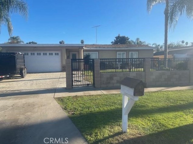 7340 Lincoln Ave, Riverside, CA 92504-4622