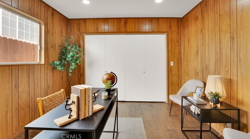 3715 Colonial Ave, Los Angeles CA  90066-3623 exterior