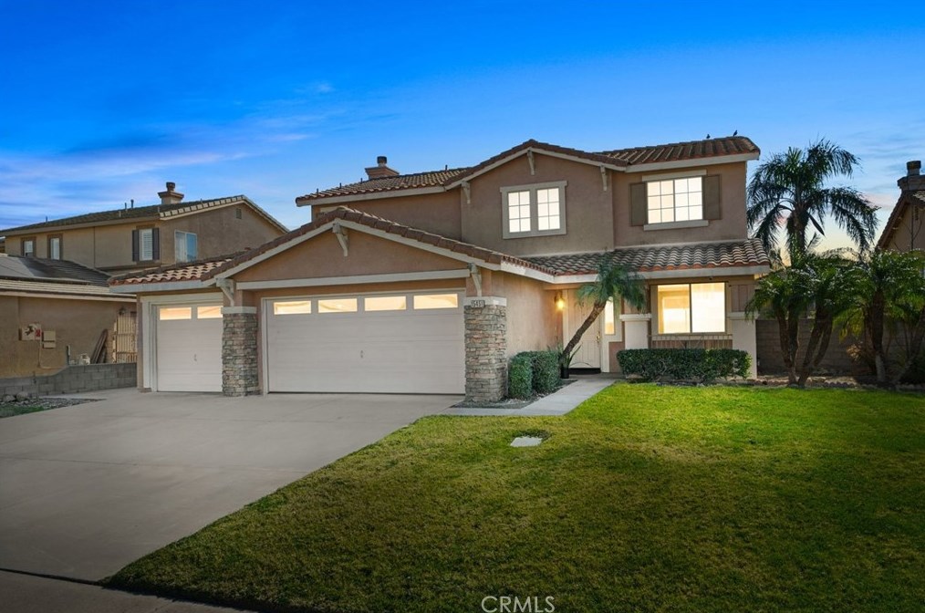 15451 Gatwick Ave, Fontana, CA 92336-4183