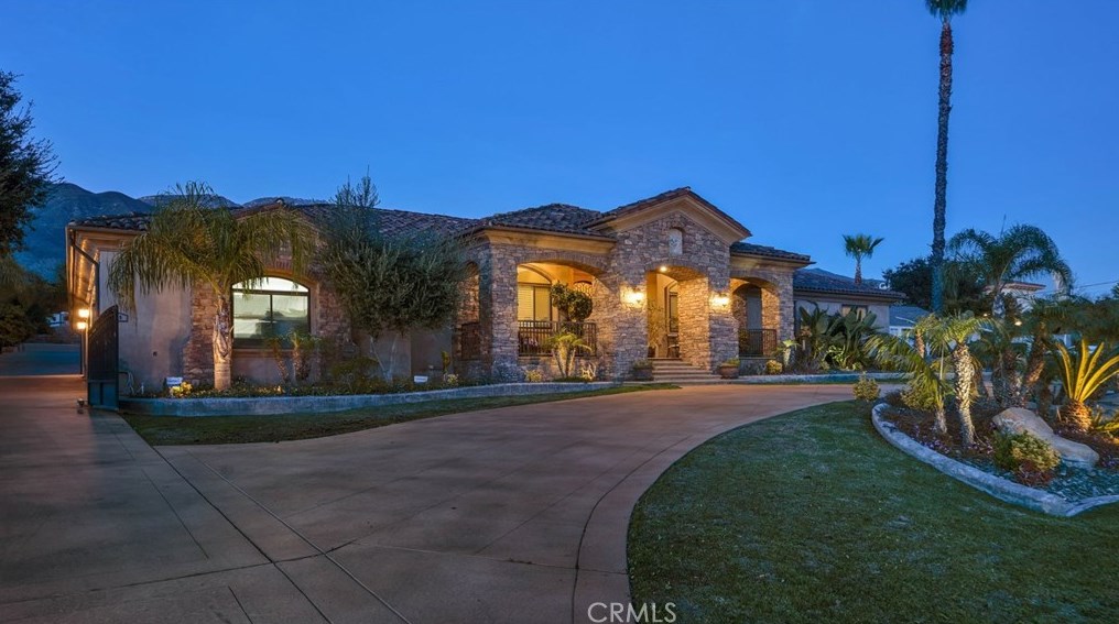 239 W 24th St, Upland, CA 91784