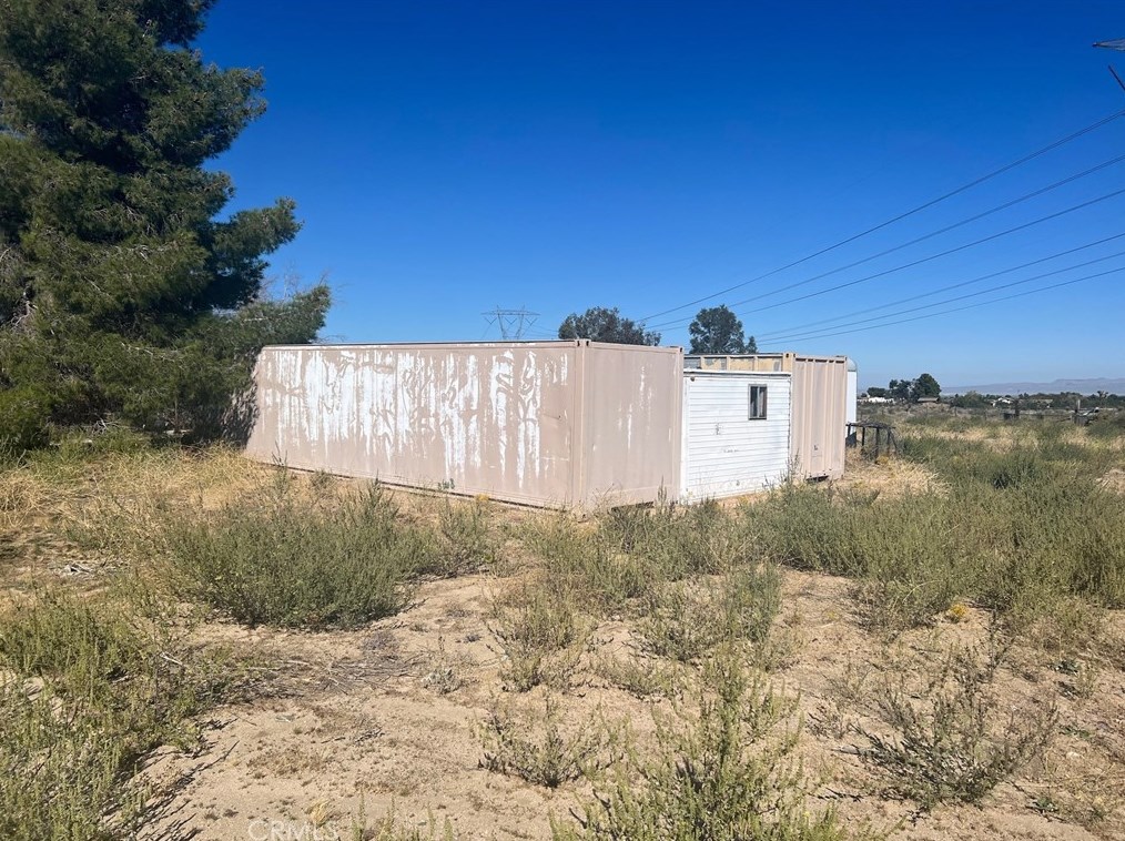 5226 Mono Rd, Phelan, CA