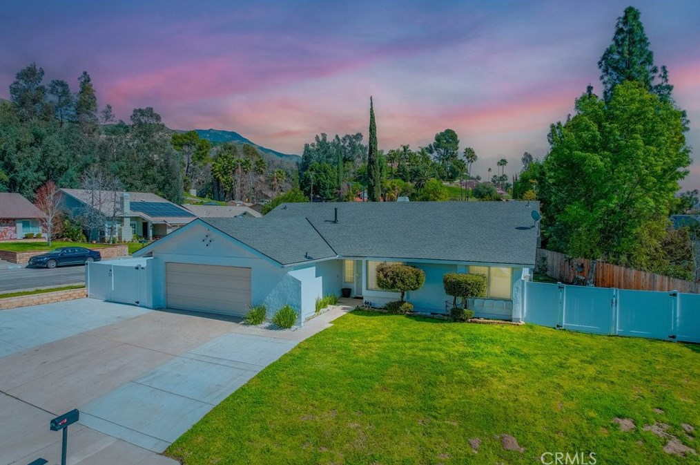 2995 La Verne Ave, Highland, CA 92346